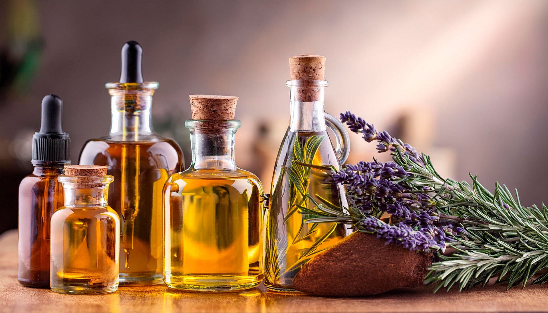 tratamientos-naturales-y-caseros;-aceite-de-romero,-aceite-de-lavanda,-aceite-de-argan